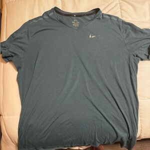 Nike Men's Green Dri-FIT Shirt